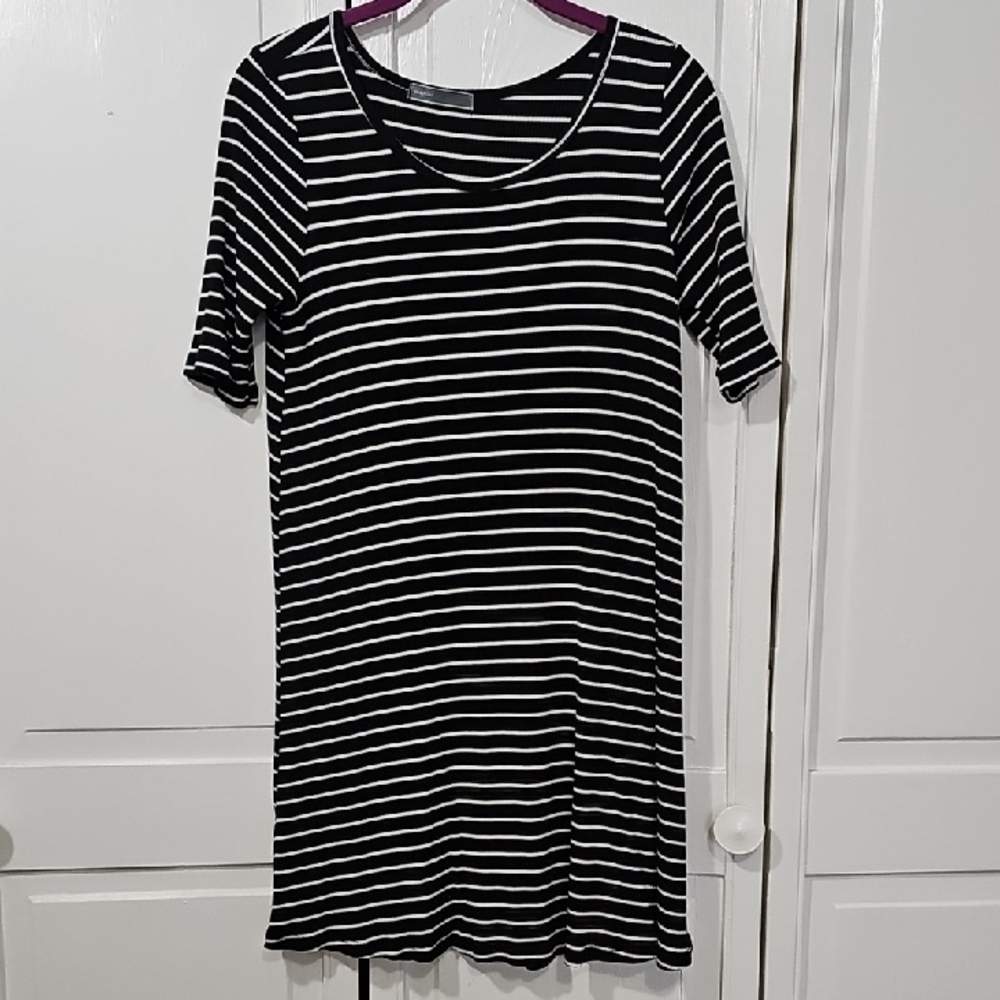 Cherish Monochrome Striped Top